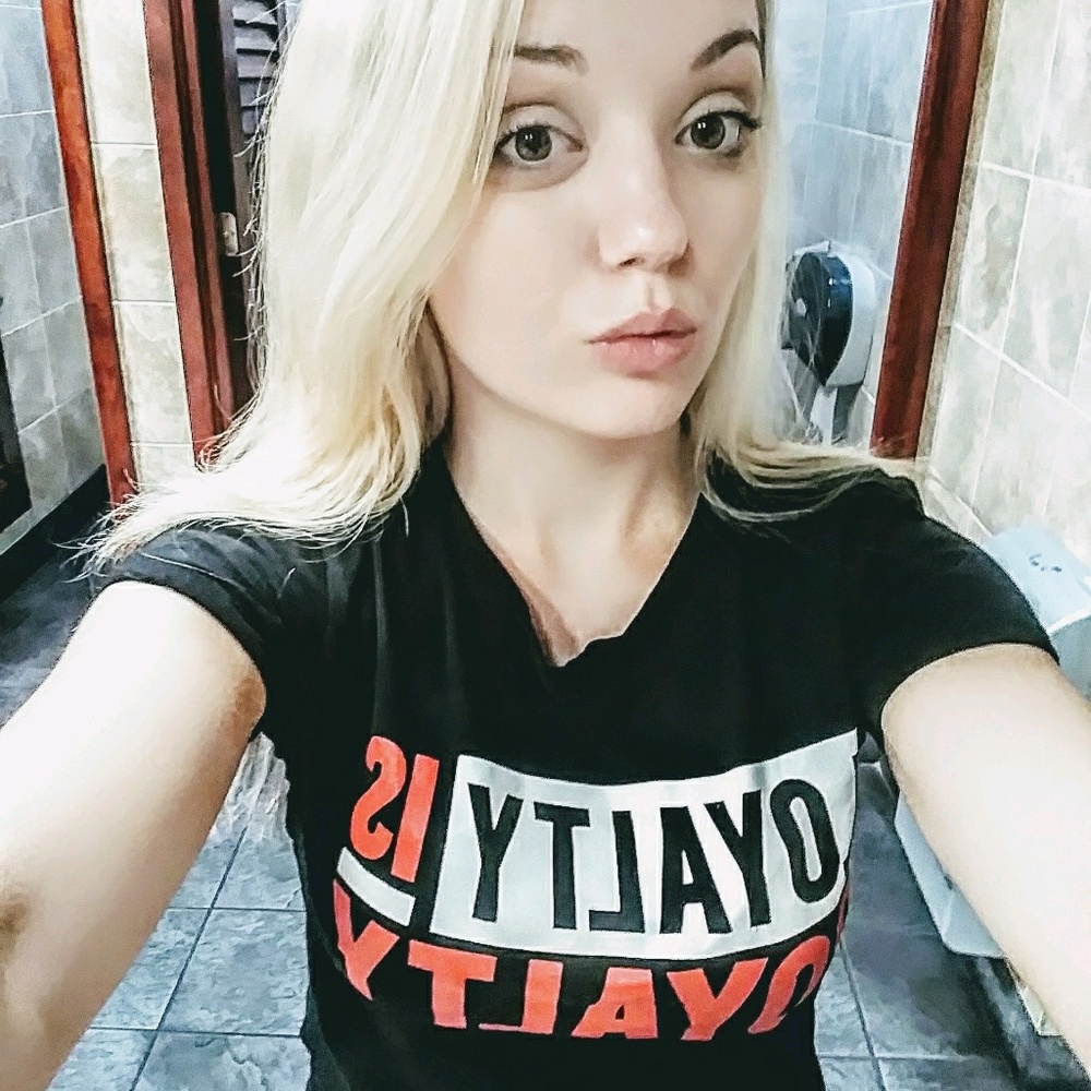 Meet your Posher, Kelsey